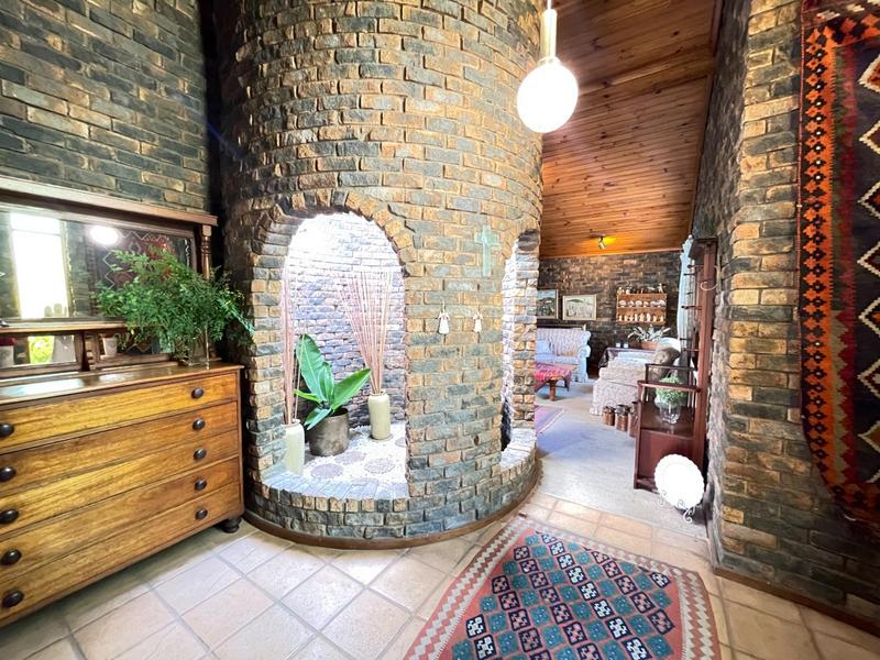 4 Bedroom Property for Sale in Panorama Western Cape